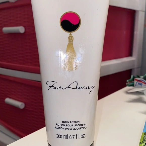 Far Away Avon body  lotion - Picture 4 of 8